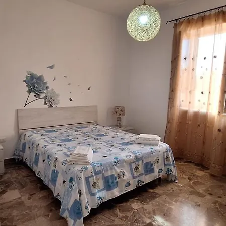 Holiday home Lorena A Mancaversa *