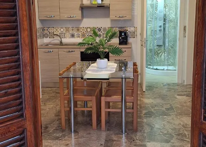 Lorena A Mancaversa 펜션 마리나디만카베르사